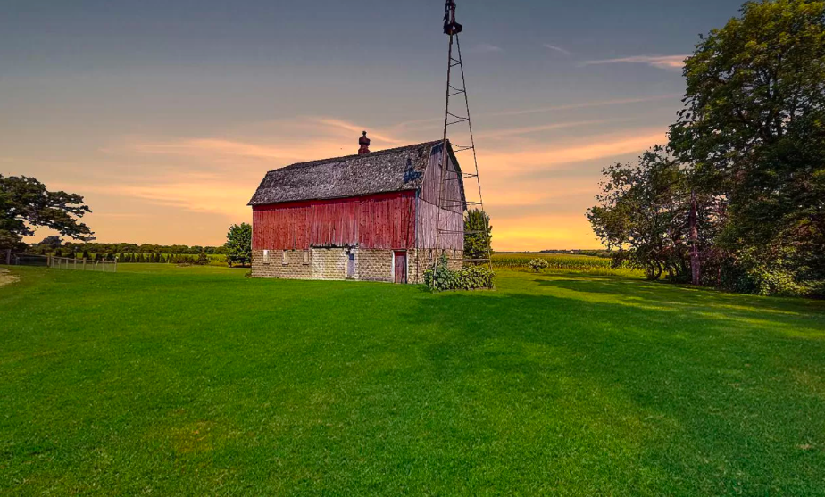 Kenyon, Minn. farm house for sale